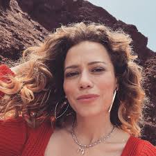 Feeling Greek. Do I look Greek? I feel Greek 🇬🇷 OPA!