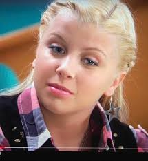 Why does Jenna wear only one earring?