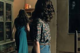 The Haunting Of Hill House All The Hidden Ghosts You Missed House On A Hill Haunting Hills
