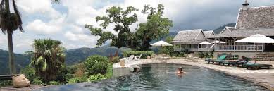 Schnell und sicher online buchen. Strawberry Hill Jamaica Book Now With Tropical Sky