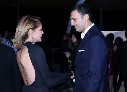Tzenh Mpalatsinoy Basilhs Kikilias To Love Story Poy Odhgei Sta Skalia Ths Ekklhsias Marie Claire O Ti Exei Shmasia Gia Tis Gynaikes