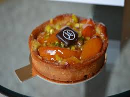 Sugar Rush Apricot And Pistachio Tarts At Maison Kayser Nyc Dessert Apricot Tart Wine Recipes