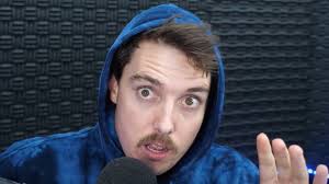 Ryan reynolds will be starring in a new film called free guy that will include cameos from tyler ninja blevins, seán jacksepticeye mcloughlin, and lannan lazarbeam eacott. Vmnxtnpyv1uam