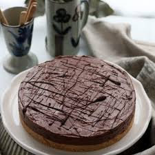 Cheesecake Au Chocolat Cremeux Et Sans Cuisson Recette Cheesecake Chocolat Cheesecake Recette Entremet