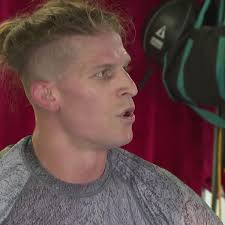 'A feeling that's undeniable': Local MMA fighter prepares for more  professional opportunities