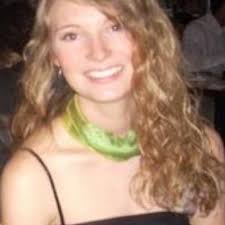 Sarah Mustoe's Instagram, Twitter & Facebook