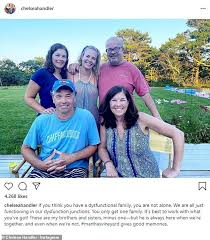 Watch chelsea handler take on her dream role of therapist to help someone deal with their sibling rivalry. Chelsea Handler Strips Down To A Bra And Swim Bottoms While Spending Time With Family Daily Mail Online