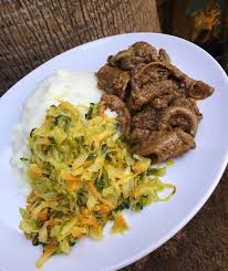 604 Likes 20 Comments Tokologo The Catering Bae Catering Bae On Instagram Ke Khoshe La Mpana P South African Recipes African Food Traditional Food