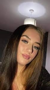 Ebony Hyde's Instagram, Twitter & Facebook