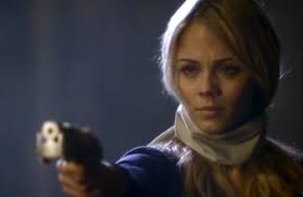 Laura vandervoort portrays lisa in v. Laura Vandervoort