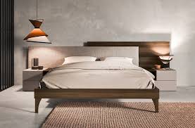 Comò élite composto da cassetti in appoggio grigio chiaro e quercia. Letto Boiserie Di Mab