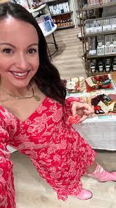 As always, my favorite nights in this business are my classes @_shopiris!  We had a fabulous Galentine’s night! Thank you @tonistoffee for shipping us  your delicious treats from Austin just in time for ...