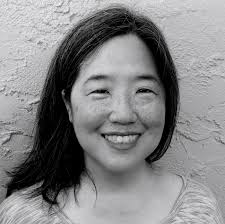 Paula Lee's Instagram, Twitter & Facebook