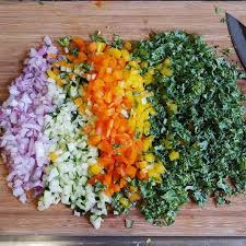 Ain T She Purty Dicin Fresh Veggies For Karl S Healthy Hipster Salad It S A Summer Staple Around Here Quino Pasture Raised Meat Quinoa Kale Pasture Raised