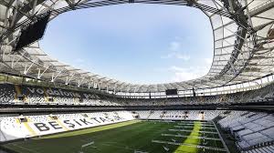 Bugün karar çıktı, 2019 süper kupa finalinin vodafone park'ta oynanmasına karar verildi. Turquie Les Officiels De L Uefa Visitent Le Vodafone Park Qui Accueillera La Super Coupe 2019