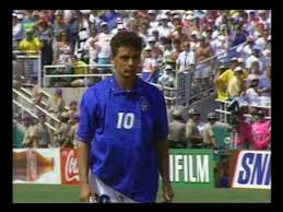 Ficha del encuentro final del mundial de fútbol de 1994 jugado entre las selecciones de italia y brasil con detalle de goles, jugadores titulares y suplentes, tarjetas y cambios. Baggio Penalty Miss 1994 World Cup Final Youtube