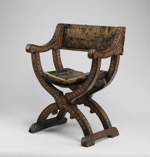 Example Of A Roman Curule Chair It Descends From The Sella Curulis Or Curule Chair An Ancient Rom Spanish Chairs Medieval Furniture Renaissance Furniture