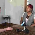  Tammy Baldwin discusses her late mother's addiction to prescription drugs