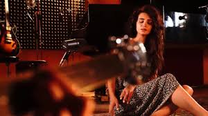 A few shows play with an ad break before and after the video. The Music Man Not Julia Roberts Daughter But An Absolutely Awesome Vocalist A Star In The Making Facebook