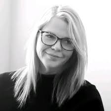 Please join us in welcoming Lana Grayson, CAPM to the Burns & Wilcox  Scottsdale team!