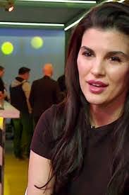 Albert Daher's Instagram, Twitter & Facebook