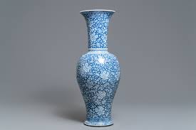 1 jpy is being exchanged for 0.0613 rmb on today on may 25, 2021. A Massive Chinese Blue And White Yenyen Vase With Peony Scrolls Kangxi Rob Michiels Auctions