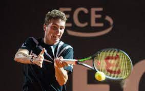 France's ugo humbert produced a masterful performance to. Ugo Humbert Upsets Danil Medvedev In Hamburg Ubitennis