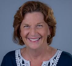 Melinda Waddell's Instagram, Twitter & Facebook