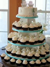 Cakes By Robin Wedding Cakes Outer Banks Cake Maker Beach Theme Wedding Cakes Beach Cupcakes Beach Wedding Cupcakes
