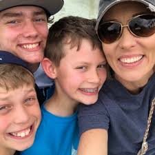 Trisha Caraway (@CarawayTrish)