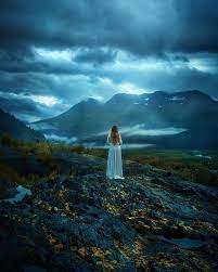 Couple Do Photo Shoots That Look More Like A Fairy Tale Book Fairytale Photography Photography Fantasy Photography
