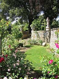 Putting Plan To Paper Or Computer Is Crucial In Designing Your Landscape If You Re Working On A Simple Project Beautiful Gardens Dream Garden Garden Design