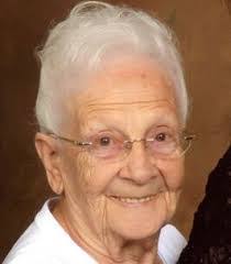 Lindsey Chilson's Instagram, Twitter & Facebook