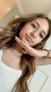 46 Pretty brunette ideas in 2025