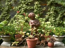 A tribute to the work of ryan gainey. Legendary Garden Designer Ryan Gainey The Ace Of Space