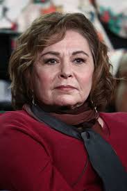 12 Side-By-Side Pictures Of The "Roseanne" Cast Then Vs. Now