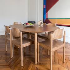 The 8 seats dining table have prime qualities and discounts that give you value for money. Oval Wooden Table 8 Seats Carlotta Alta The Socialite Family
