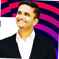 Are you interested in strategy, innovation and change leadership? That's  what brought senior professionals together in London University of Warwick 