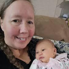 What are some tips for using a sand pump for a pool?