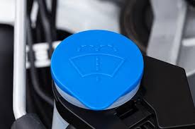 Windshield wiper fluid is an essential part of keeping your… that's why it's not uncommon for people to make their own windshield wiper fluid. Perlukah Kita Menguras Cairan Wiper Secara Berkala Ini Jawabannya Semua Halaman Gridoto Com