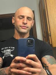 Brandon Blanton (@brandonblanton12)