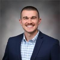 Lisa Hisle's Instagram, Twitter & Facebook