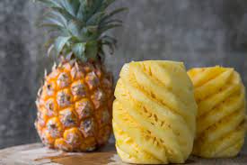 The Best Time To Buy And Eat Pineapples