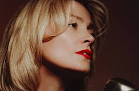 Rebecca Poole's Instagram, Twitter & Facebook