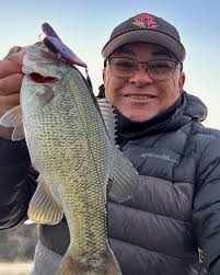Yeehaa! 🤠🇺🇸It's a gorgeous day with Scotty Pierce here at Paso Ford!  Lori and Randy Hicks came and bought a New 2020 Escape because the year end  deals are impossible to pass