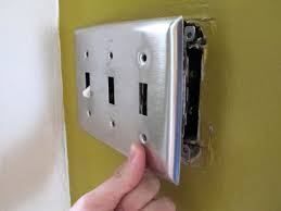 The good news is that changing out wall plate switches for a new one is perfectly safe and secure when you follow these instructions. Changing A Light Switch How Tos Diy