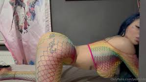 Yeahm8r 12- Exclusive CamWhores Content