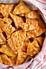 Homemade Peanut Brittle Is Sweet And Salty Crispy And Crunchy This Classic Christmas Treat Is Easy To Ma Peanut Brittle Brittle Recipes Peanut Brittle Recipe