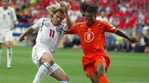 Na turnieju pokazał się także tomas pekhart, napastnik legii i król strzelców ekstraklasy. Niezapomniane Mecze Euro 2004 Mecz Holandia Czechy Transmisja Na Zywo Online Stream Sport Tvp Pl