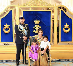 ✅ kini, hospital sultanah aminah, johor bahru memberikan perkhidmatan pelbagai kepakaran. Che Puan Khaleeda Hamil Anak Ketiga Hot Fm